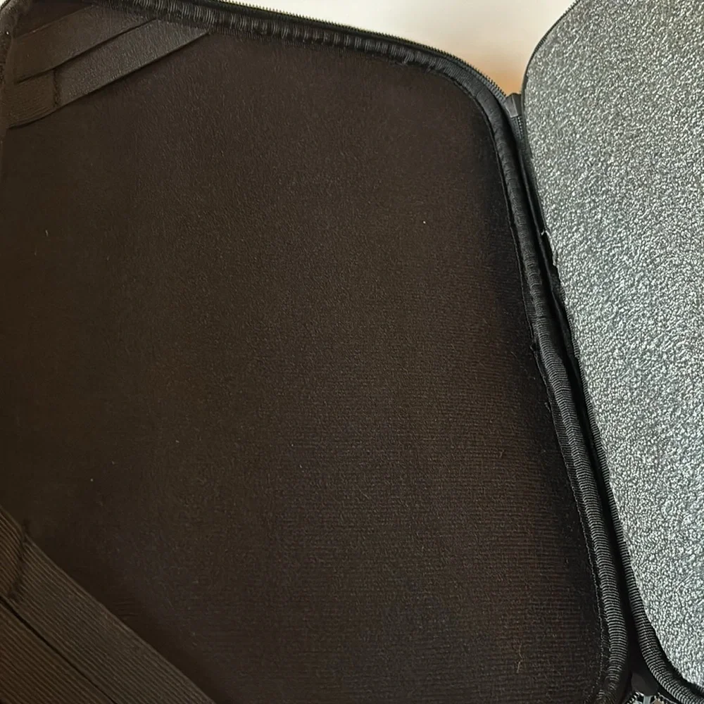Targus Work-In Case for Laptop/iPad/Tablet Case NWT